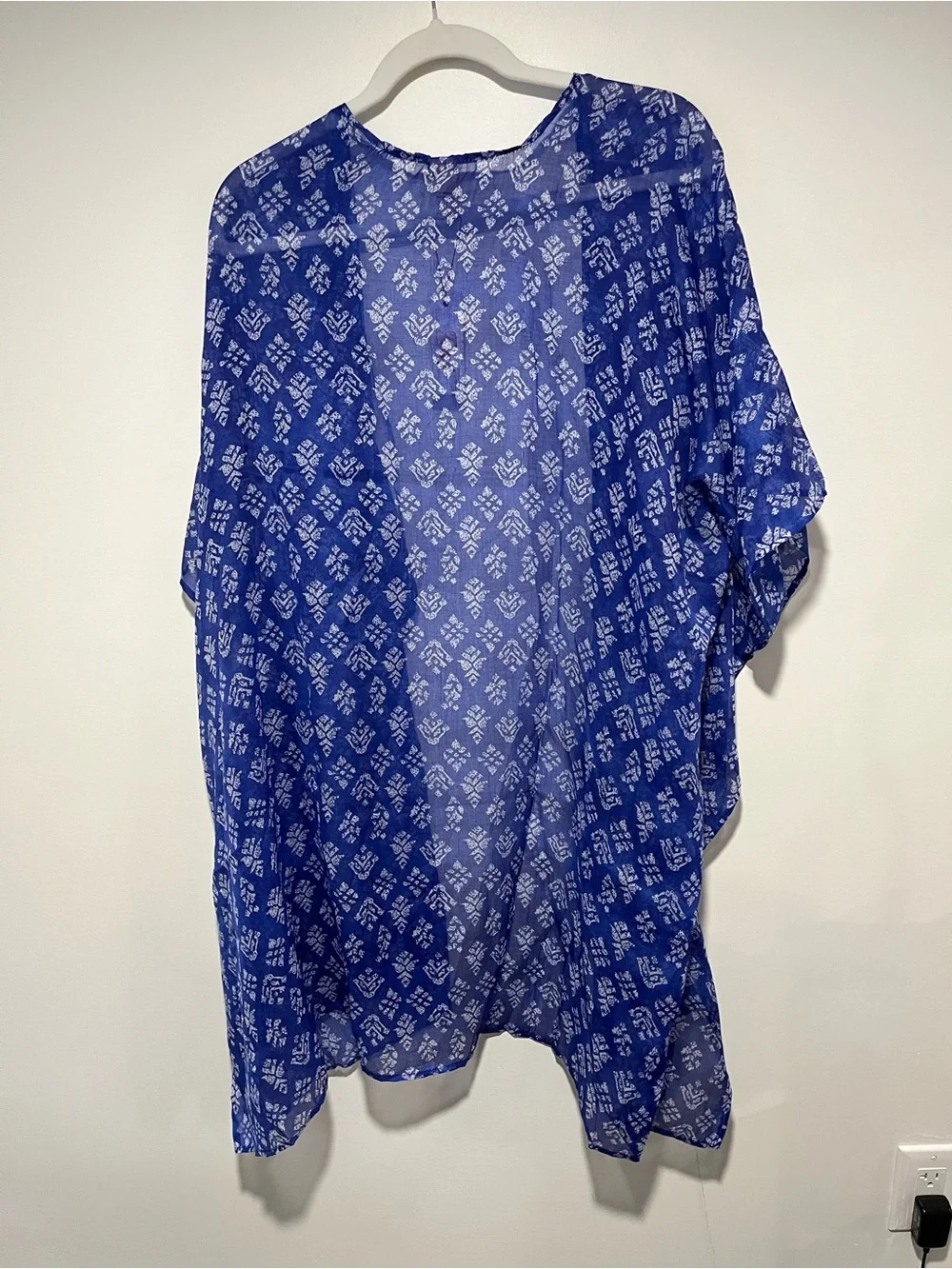 Raj lightweight sheer